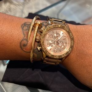 “Pre Owned” Nixon 42-20 Chrono "Rose Gold"